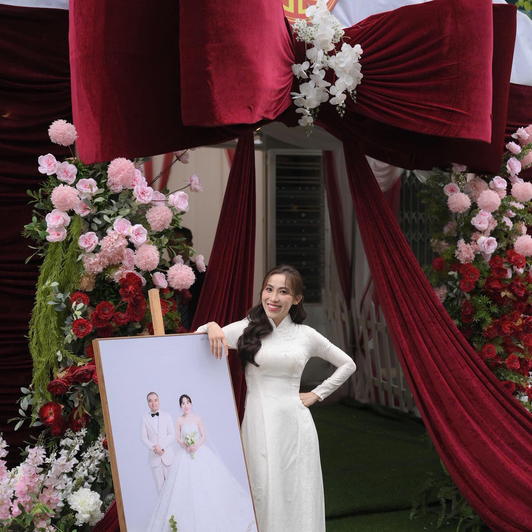 Nhung Wedding Decor - Decoration - Mâm quả cưới hiện đại Facebook ad: Chat in Messenger