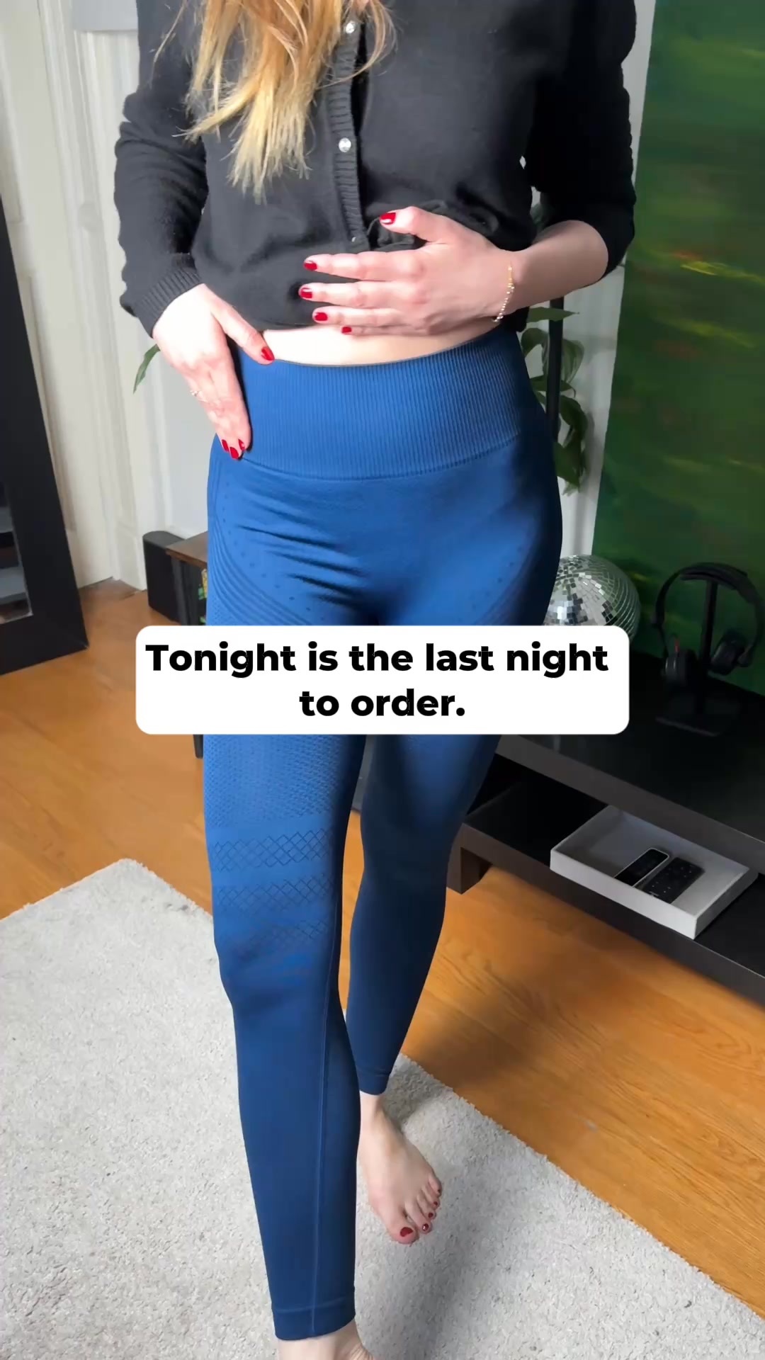 Cellumove- Facebook ad: Buy 1 Legging, Get 1 FREE, limited time!