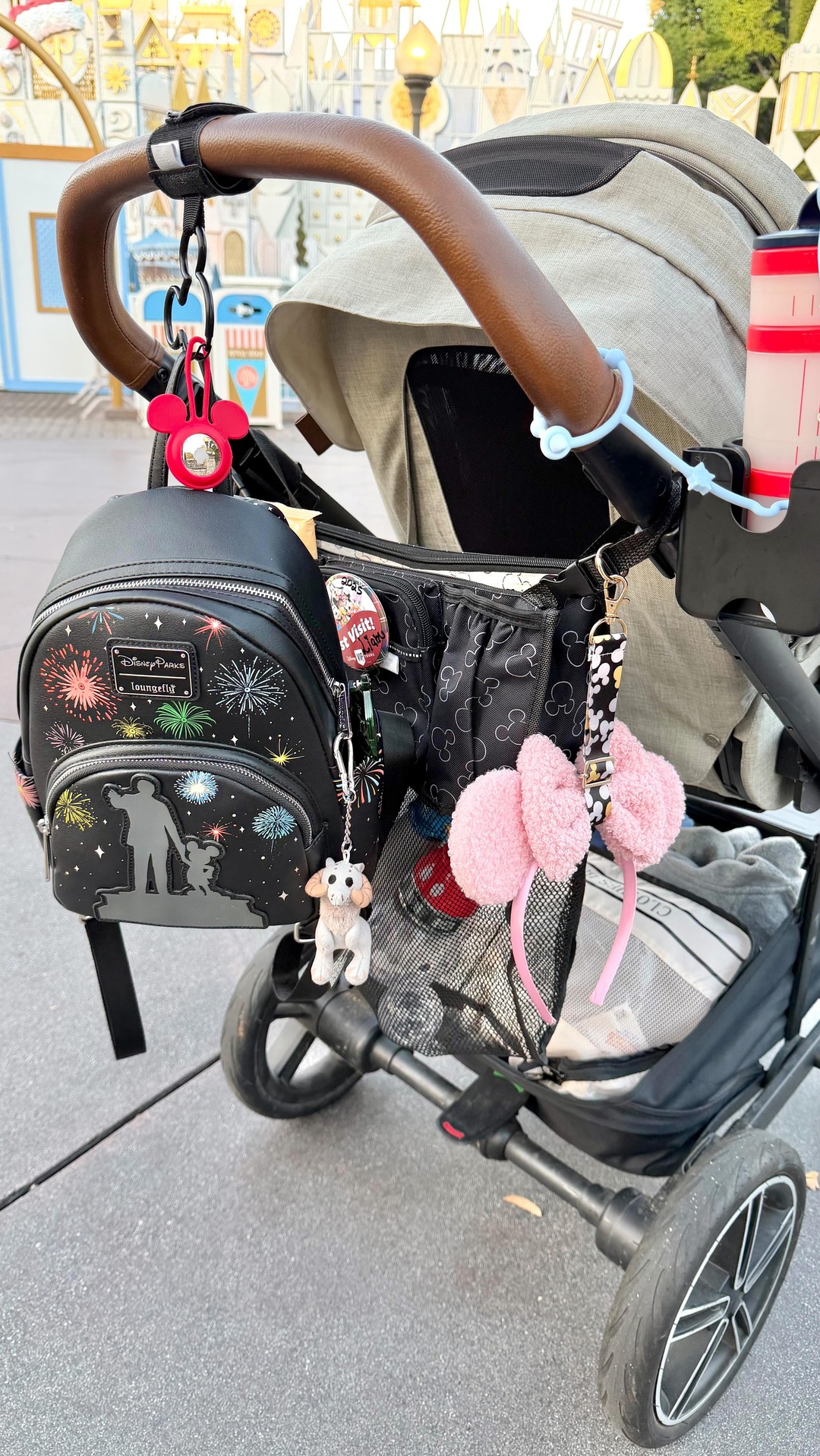 Everything Envy Facebook ad: Stroller hacks every parent needs