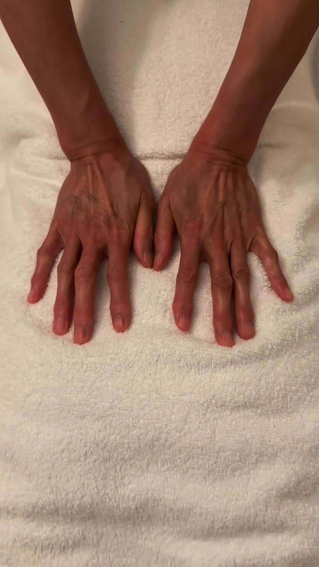 MASSAGEase-Onxard Facebook ad: Welcome to MASSAGEase in Oxnard!