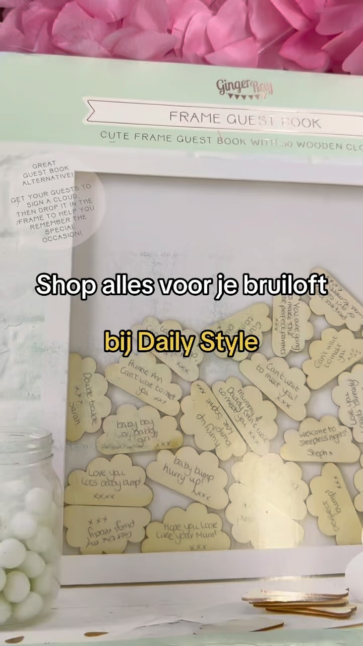 Daily Style Facebook ad: It’s Wedding season Shop nu onze prachtige bruiloft…