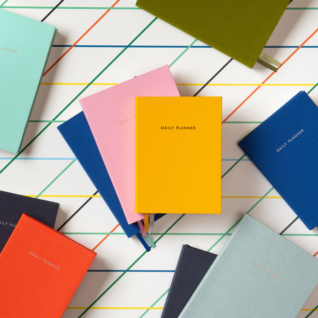 Ohh Deer Facebook ad: Your desk is about to glow up…