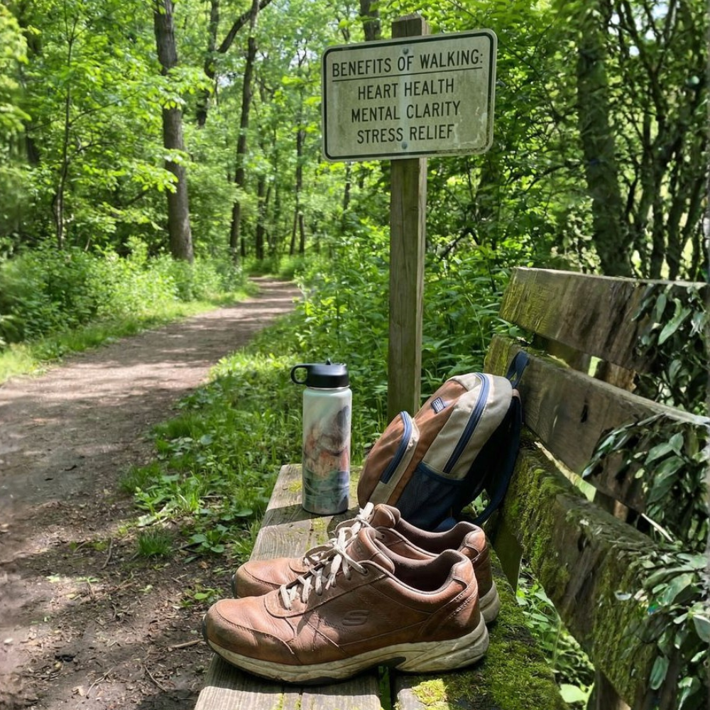 Sandra Roberts Facebook ad: Start hiking after 50 without months of training