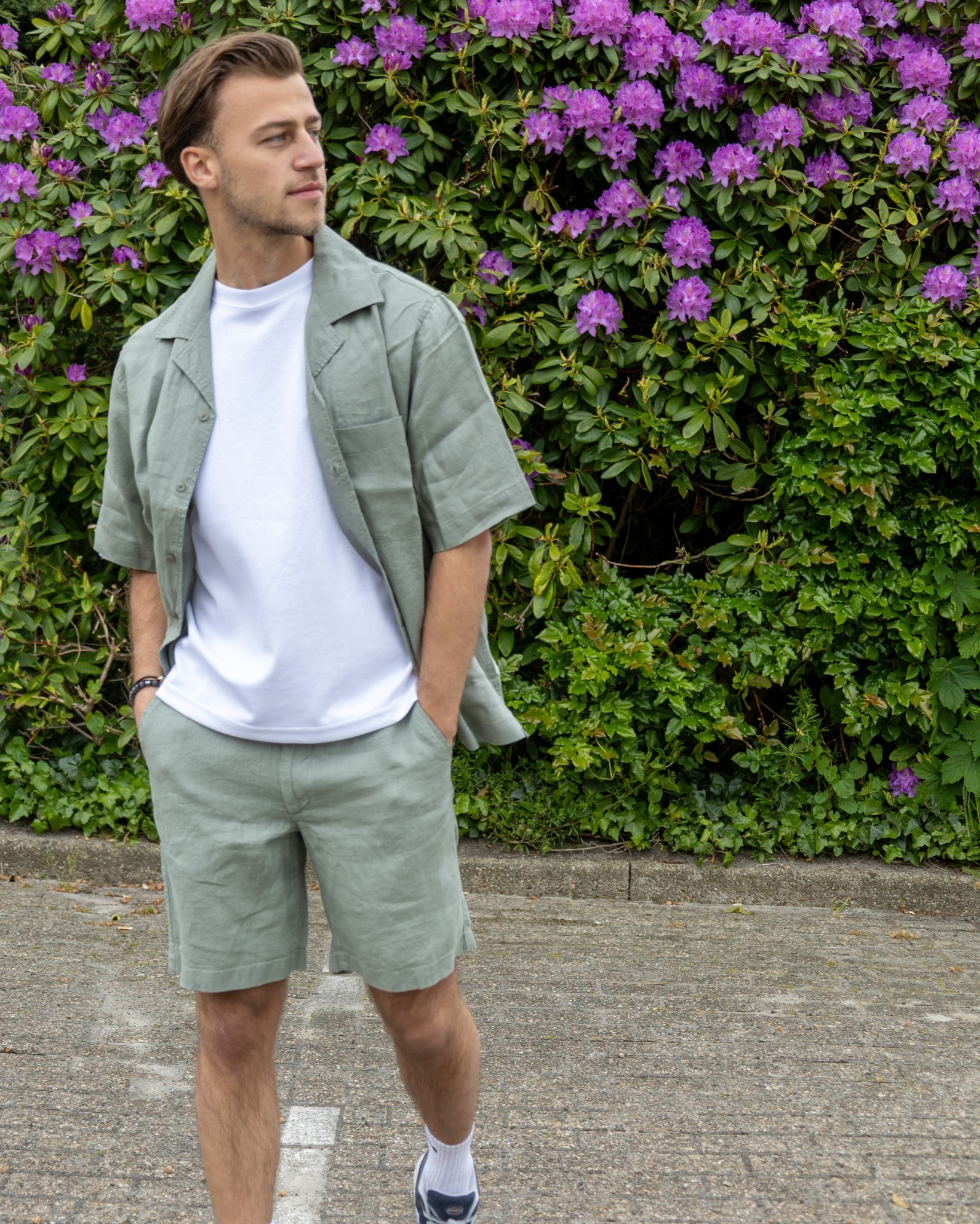 Westen Mode Facebook ad: NEW WEEK, NEW TRENDS II Co-ord sets blijven…