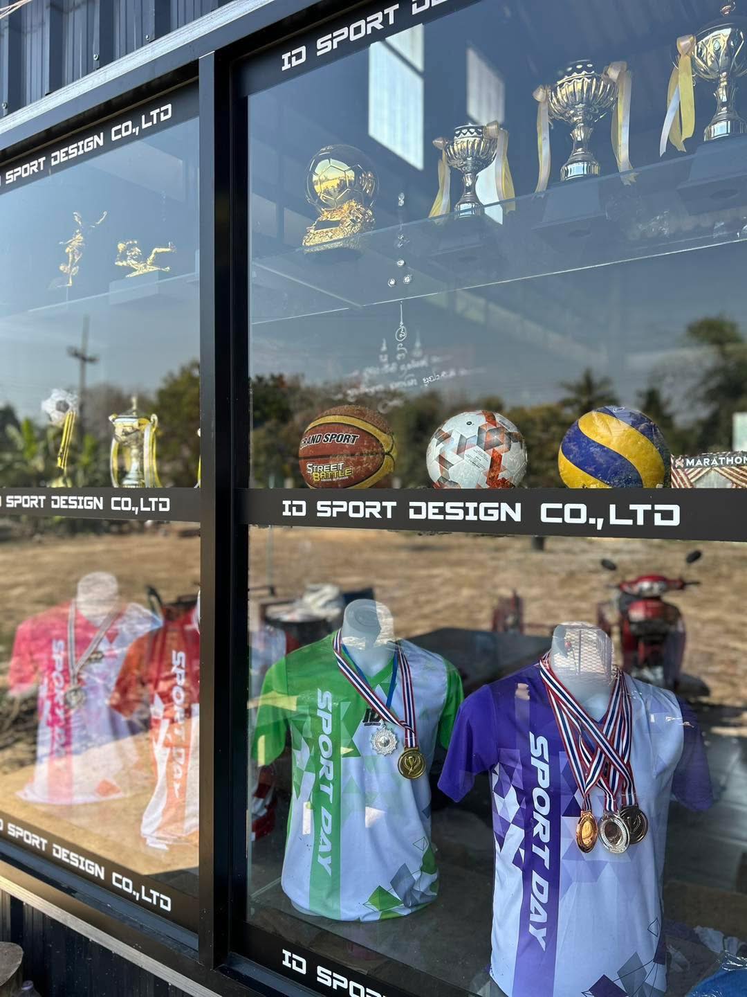 ไอดี สปอร์ต ดีไซน์ ID Sport design ผลิตเสื้อพิมพ์ลาย ส่งทั่วไทย Facebook ad: เสื้อกีฬา อ.แม่ใจ พะเยา ราคาเริ่มต้นเพียง 59 บาท