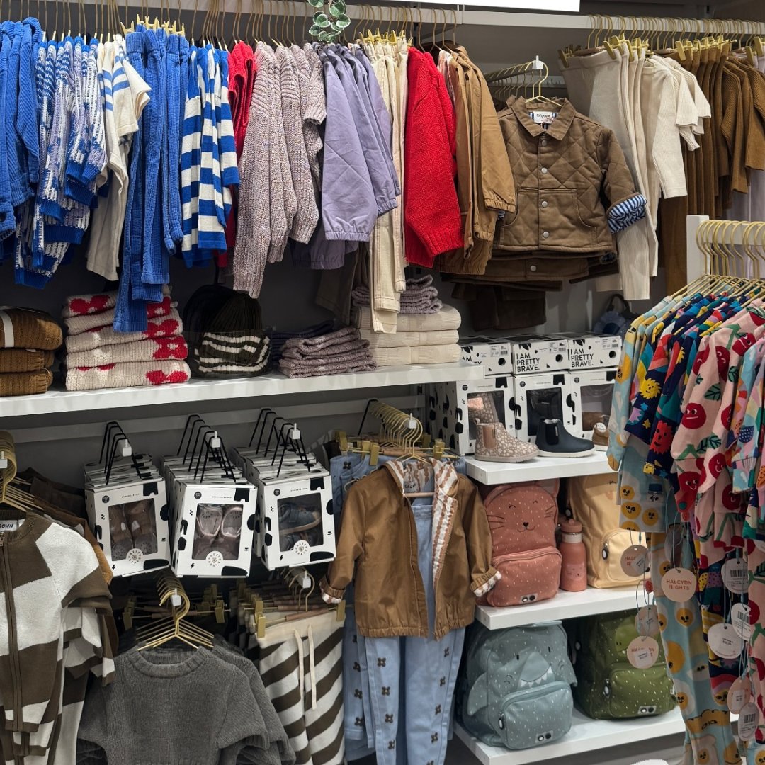 Daisy & Hen Facebook ad: At Daisy & Hen, we handpick every piece…