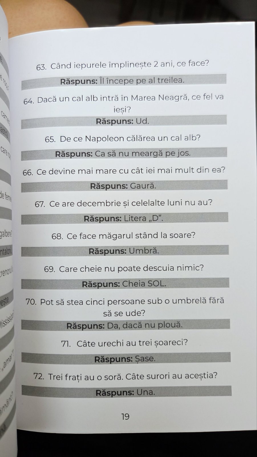 Ghid pentru petrecerea timpului liber în mod distractiv și educativ Facebook ad