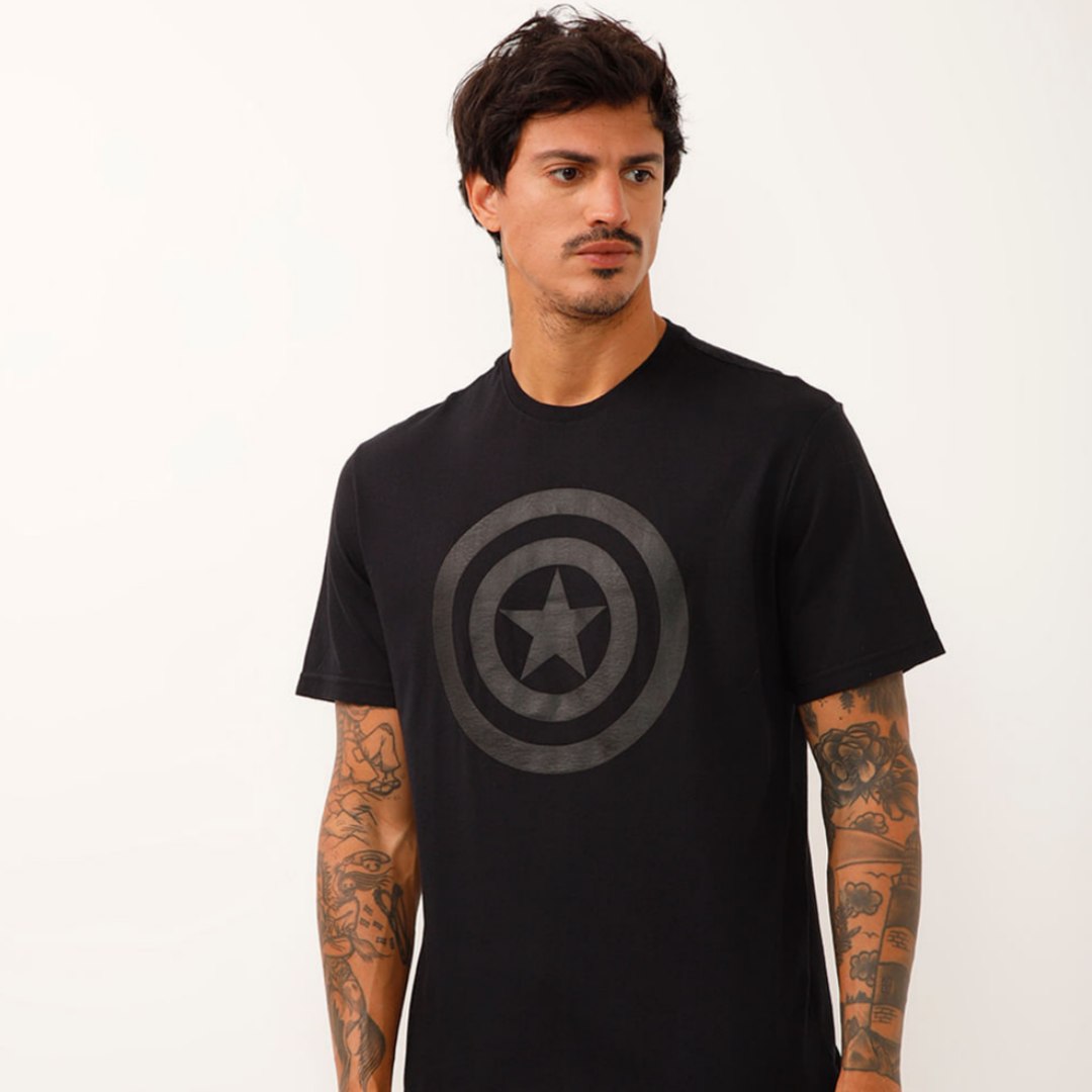 C&A Facebook ad: C&A: Comprar Roupas