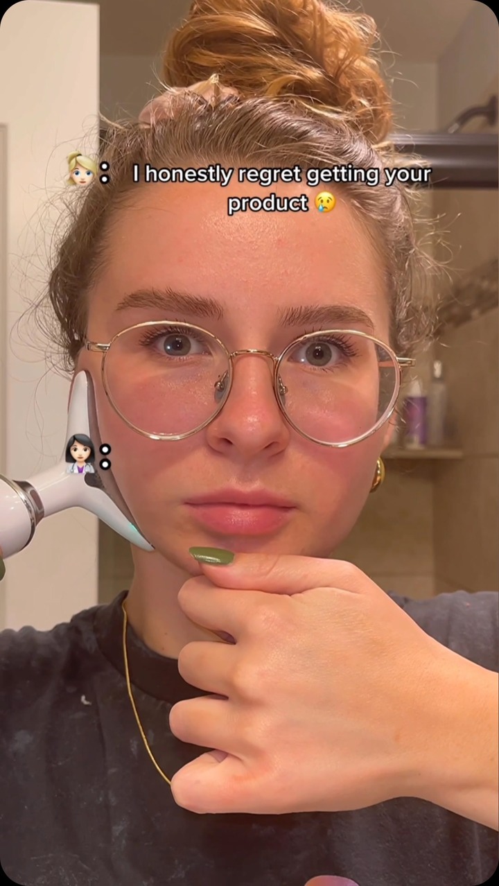 Soluna SKIN Facebook ad: This product really will give you that jawline…
