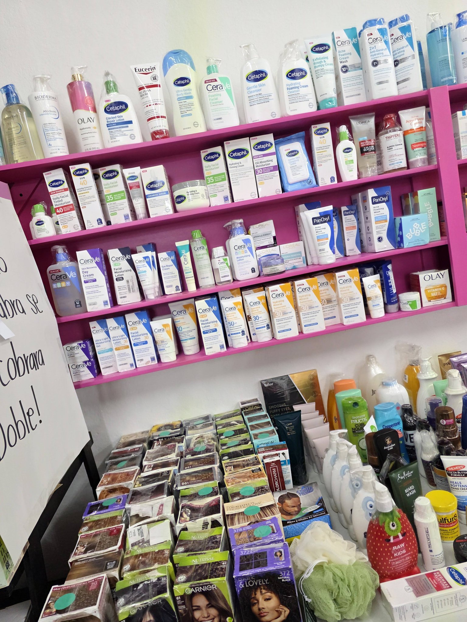 Cosméticos Bolsas Yayas'A & Mas Facebook ad: Esta semana llego mucha mercancía