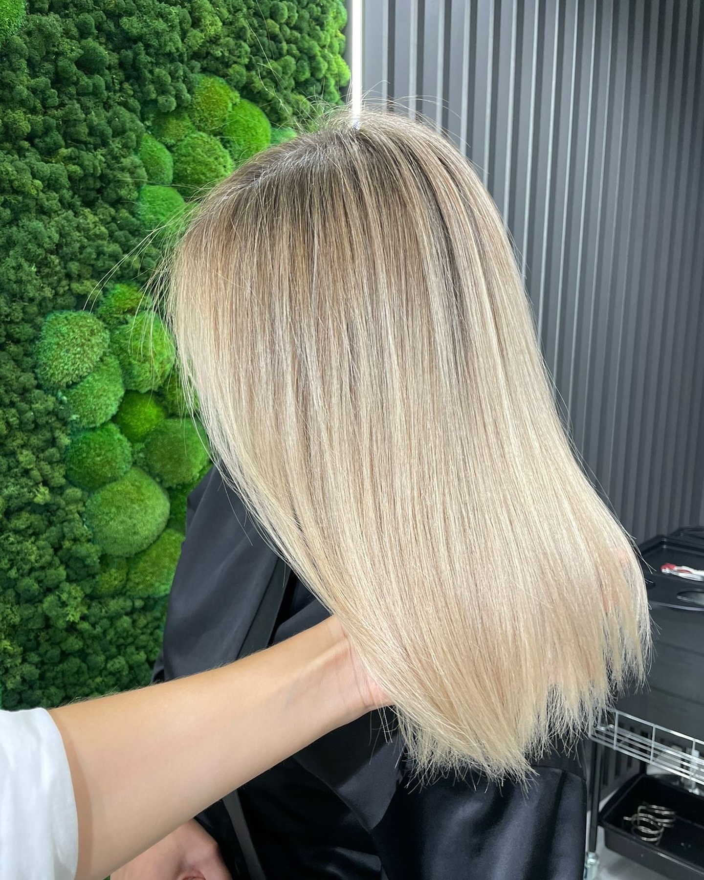 Салон красоты Dr_hair Facebook ad: Air Touch Original