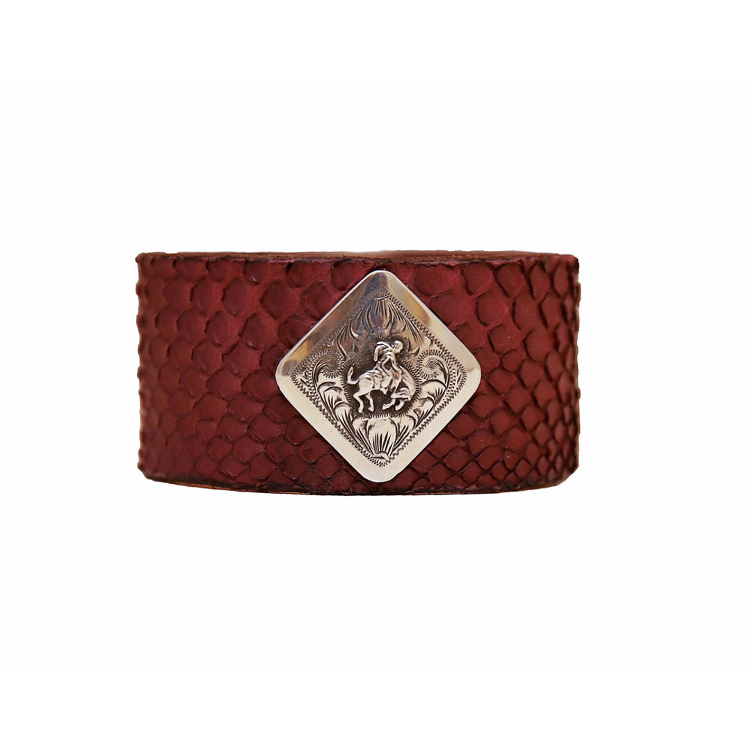 Tom Taylor Belts, Buckles, Bags Facebook ad
