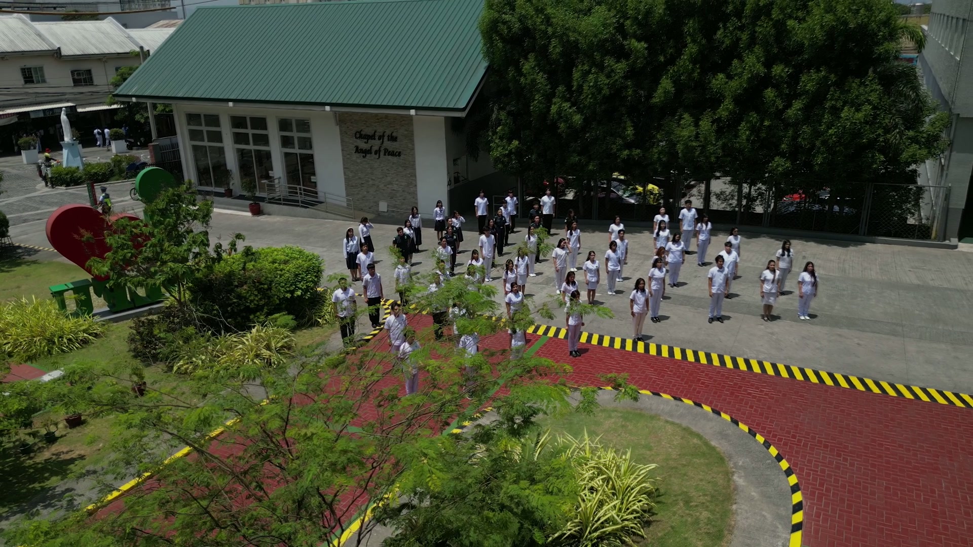 Our Lady of Fatima University (OLFU) Facebook ad: ๐๐๐๐ช๐ง๐ ๐ฎ๐ค๐ช๐ง ๐ฅ๐๐ฉ๐ ๐ฉ๐ค ๐จ๐ช๐๐๐๐จ๐จโฆ