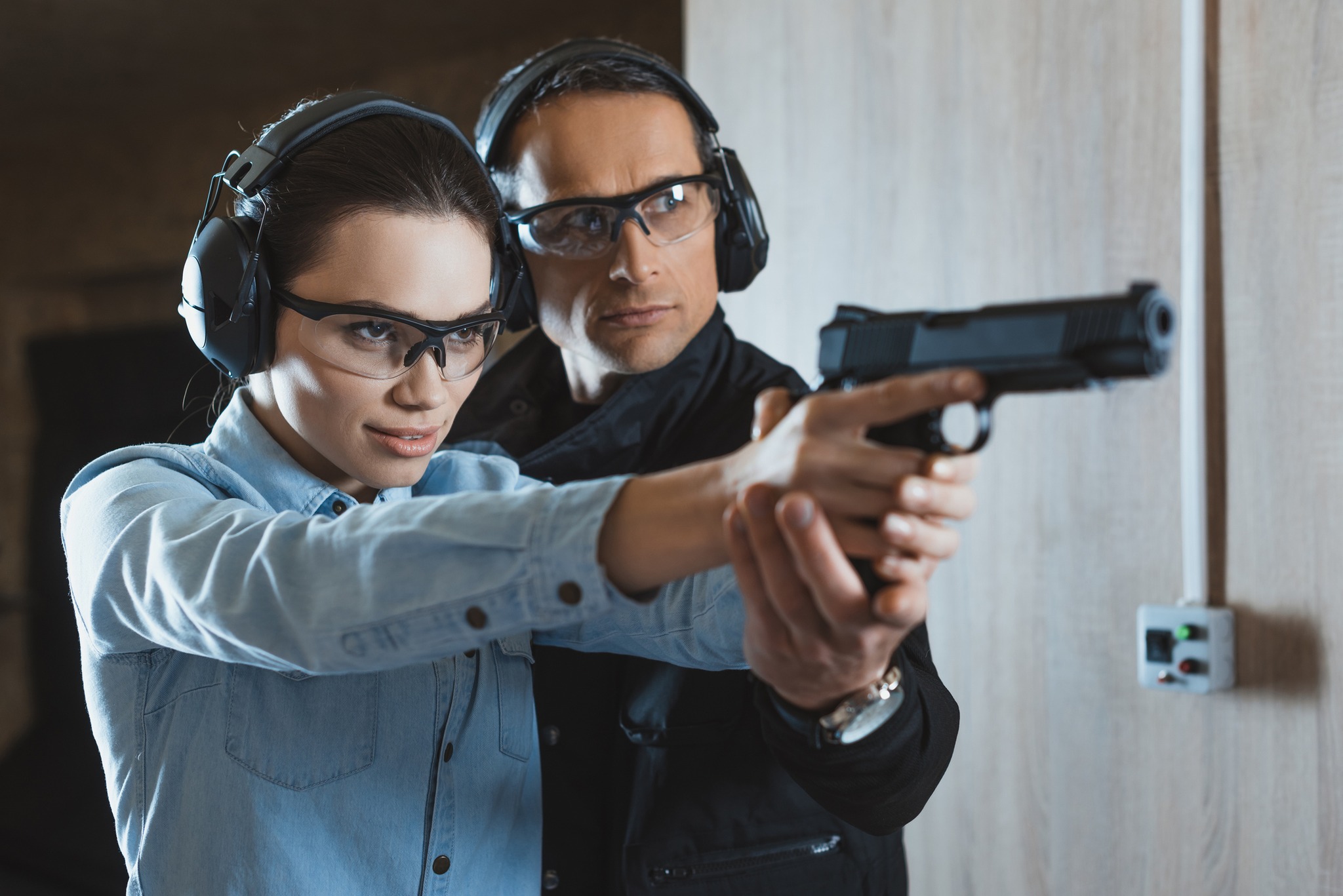 Diamond Defence Facebook ad: Pistol Intro (Einführung Pistolen Schiessen)