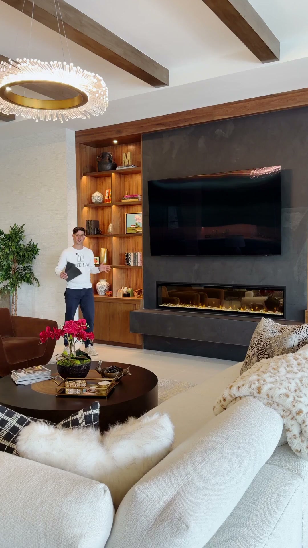 Slate Lite North America Facebook ad: Real Stone TV Walls