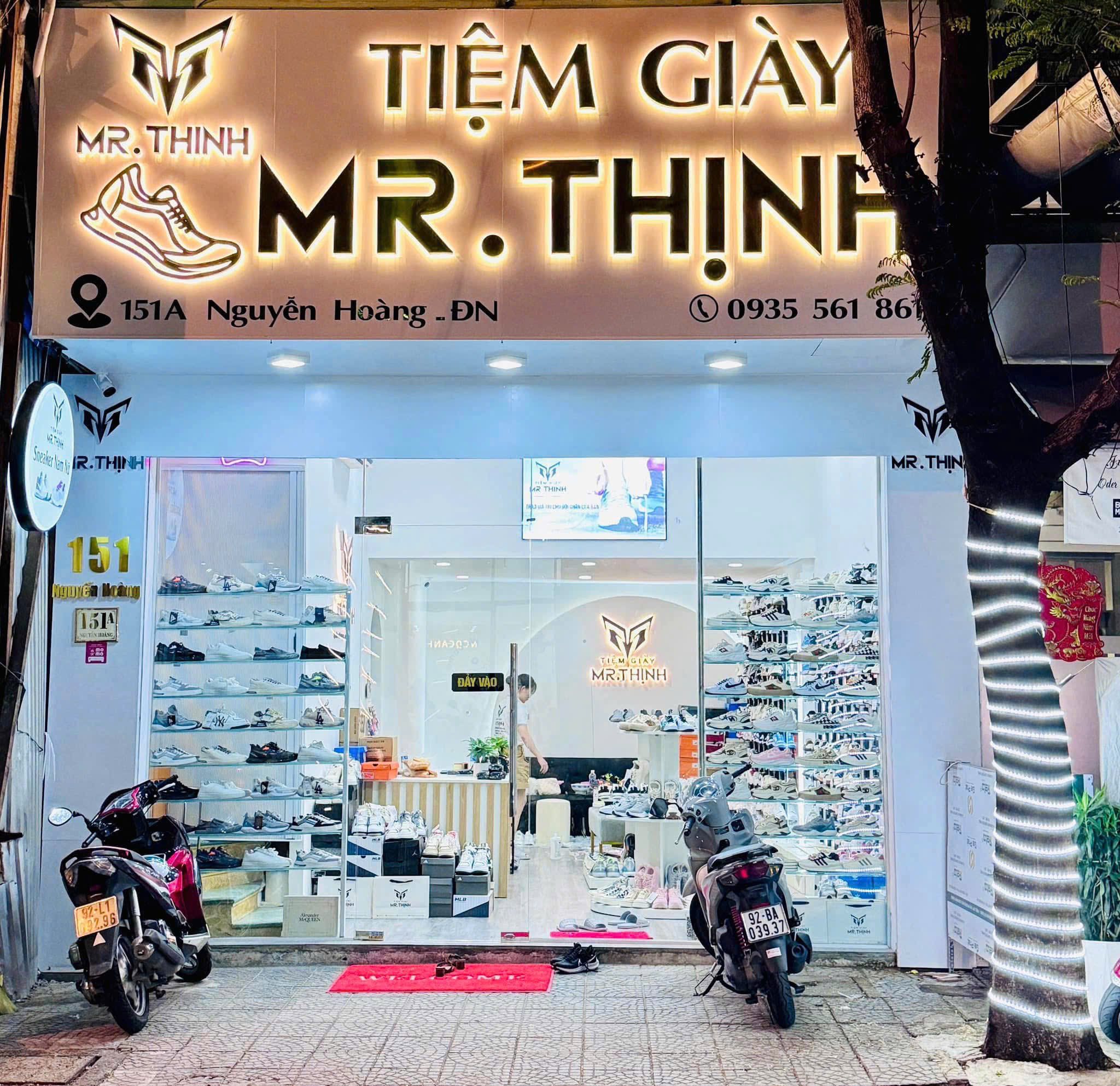 Tiệm Giày Mr Thịnh Facebook ad: QUÝ KHÁCH ĐANG TÌM MỘT CỬA HÀNG CHUYÊN…