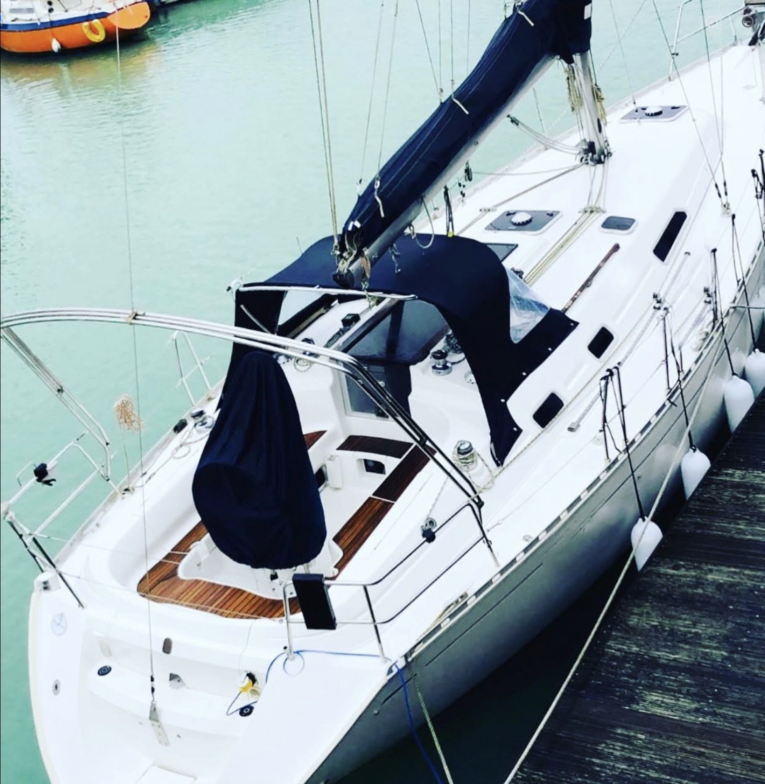 Chris Moran Facebook ad: 2000 Dufour classic 36