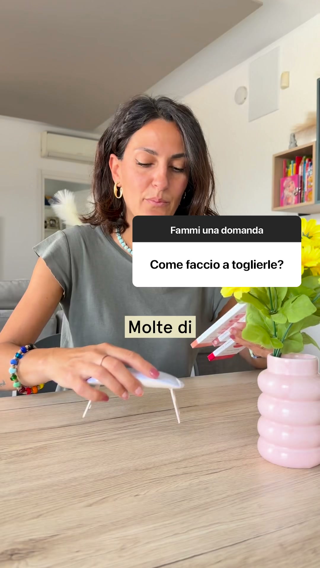 Maniko Nails Facebook ad: Vuoi unghie perfette? Prova Maniko