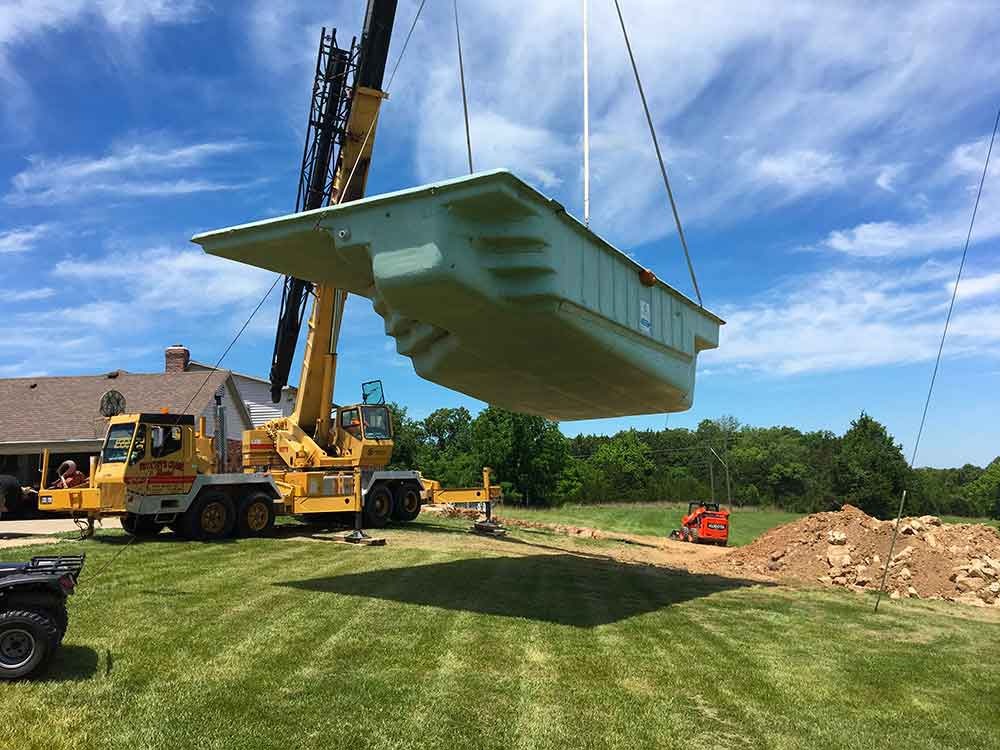 Pool Contractor Facebook ad: The Easy Way to Hire a Pool Pro