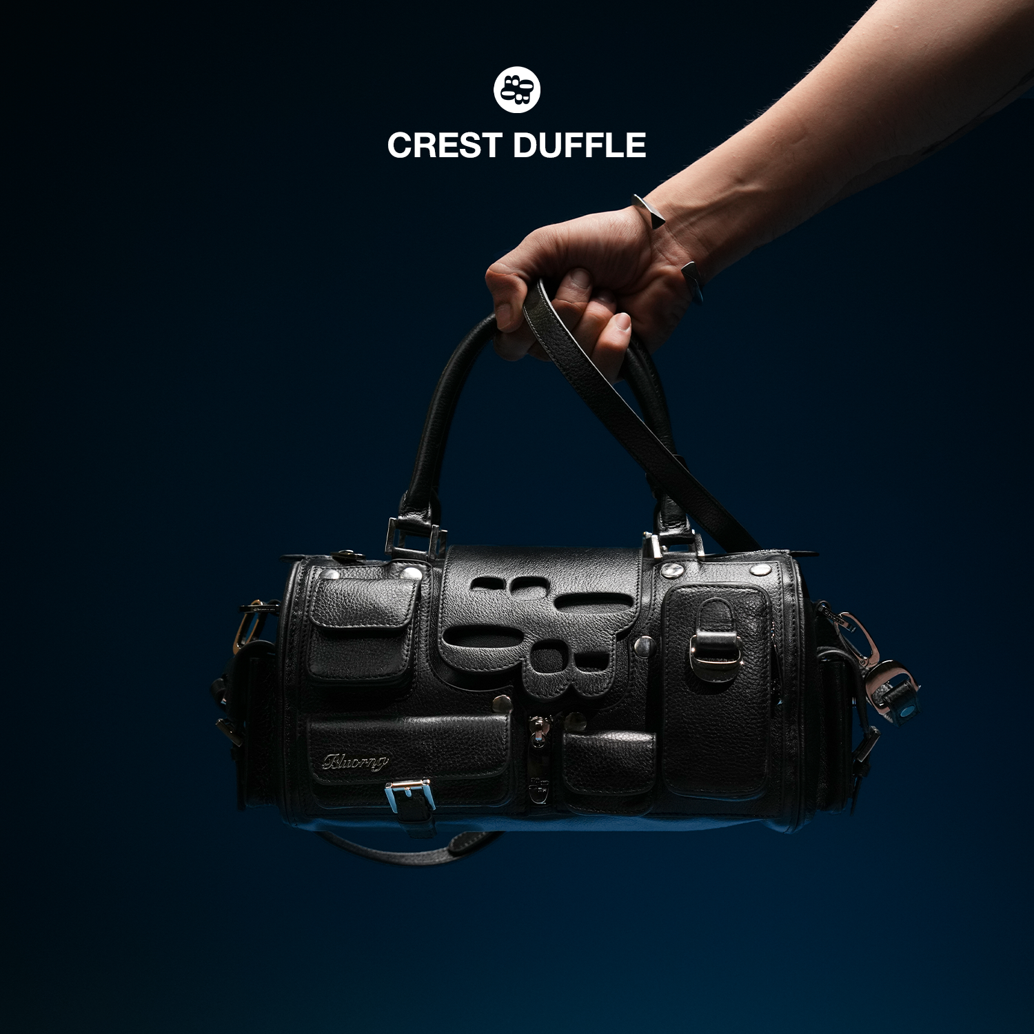 Bluorng Facebook ad: BLUORNG CREST DUFFLE