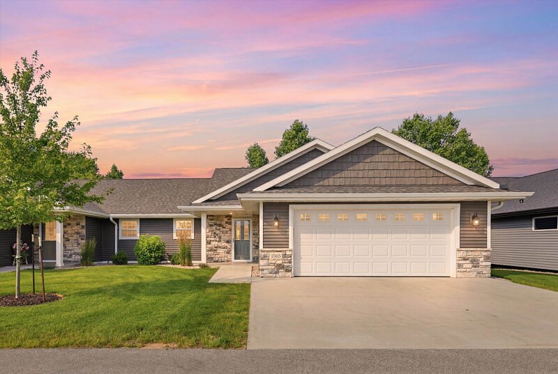 Shorewest, REALTORS • Green Bay Facebook ad