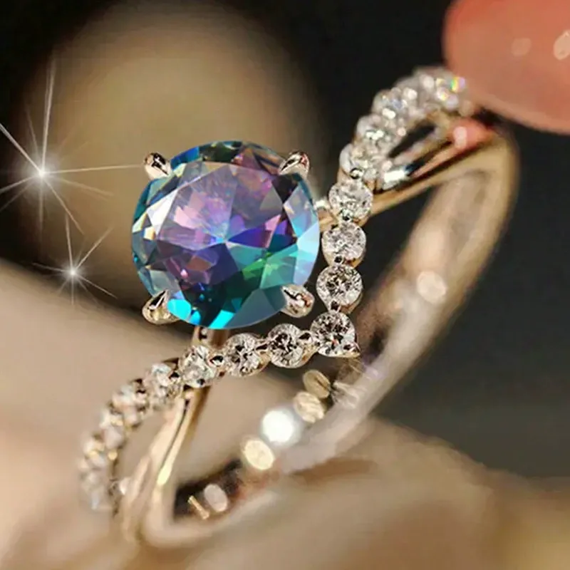 Soufeel Present Facebook ad: Timeless Elegance: The Perfect Minimalist Sparkle for Her