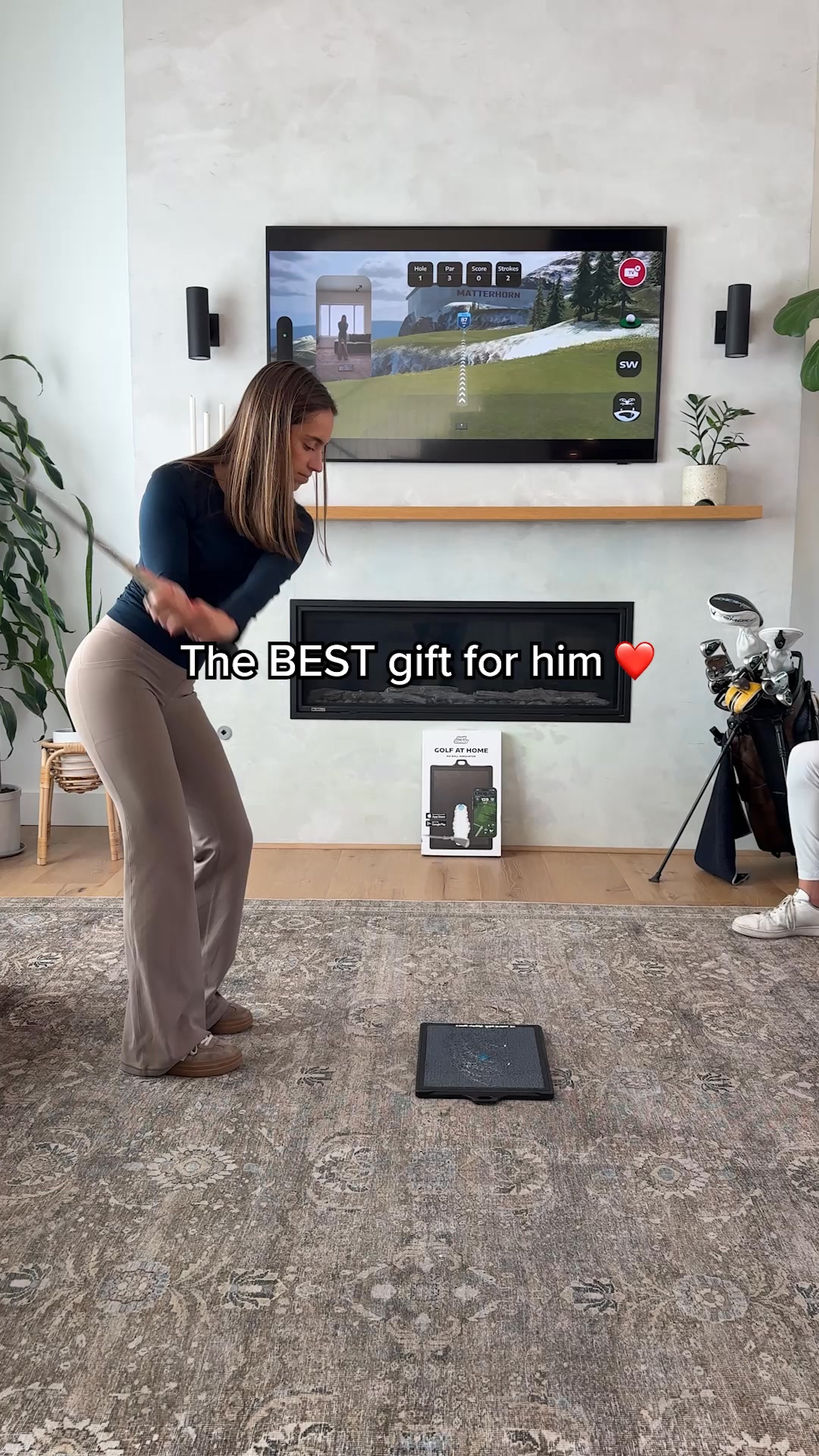 Golf Daddy Facebook ad: Celebrate Dad with a Golf Simulator