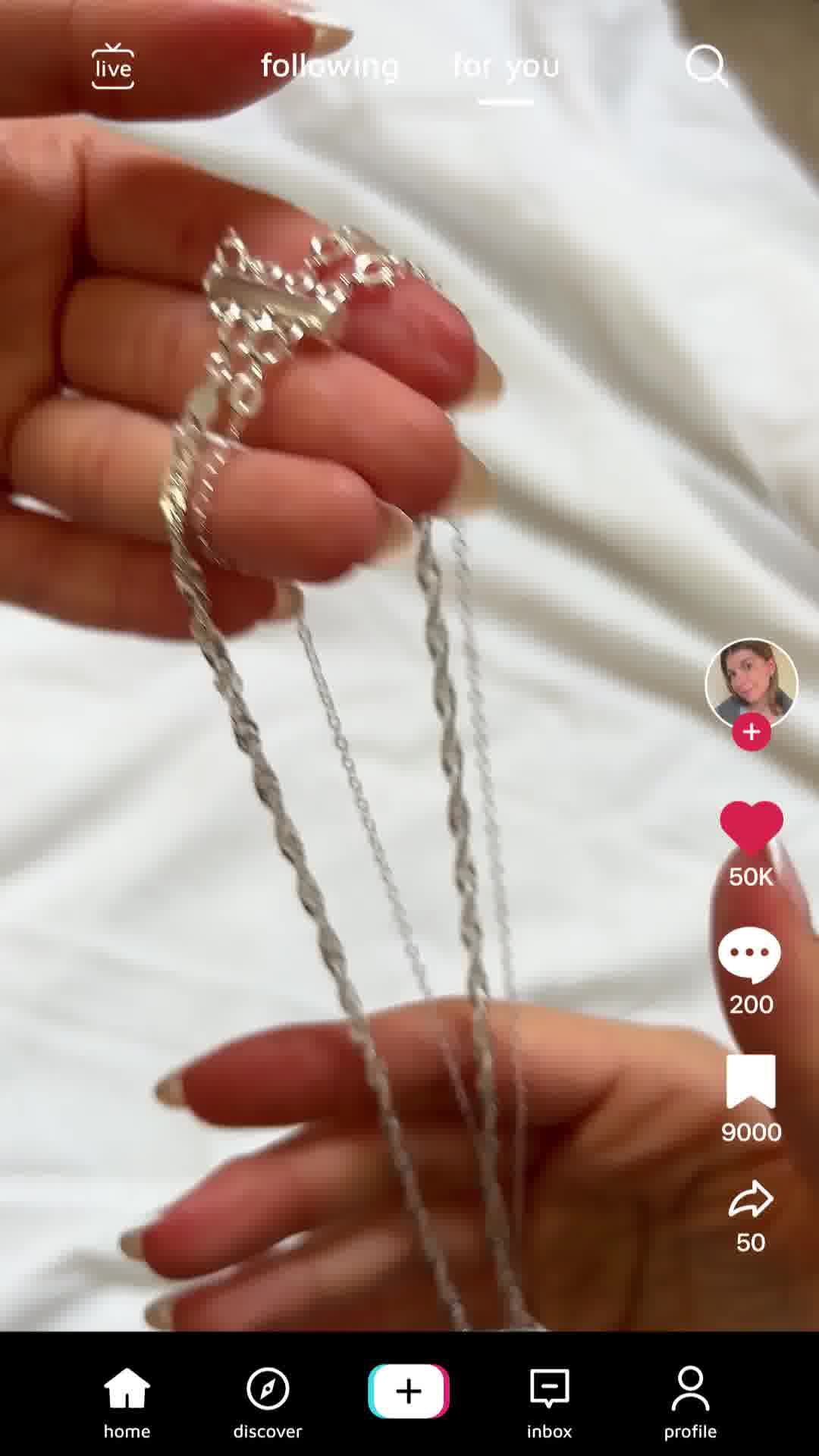 jewellerybox.co.uk Facebook ad from Nov 11, 2024