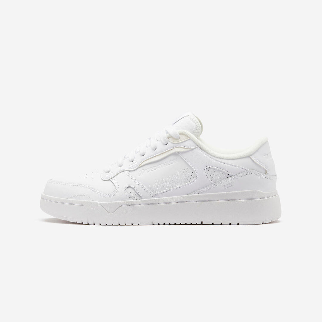 Decathlon Argentina Facebook ad: Conseguí las tuyas en Decathlon y movete como…