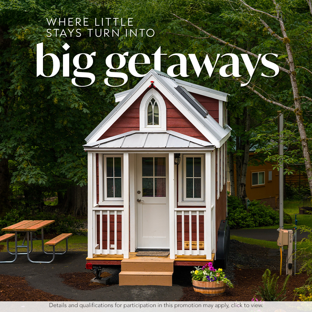 Petite Retreats Facebook ad: Need some sunshine?