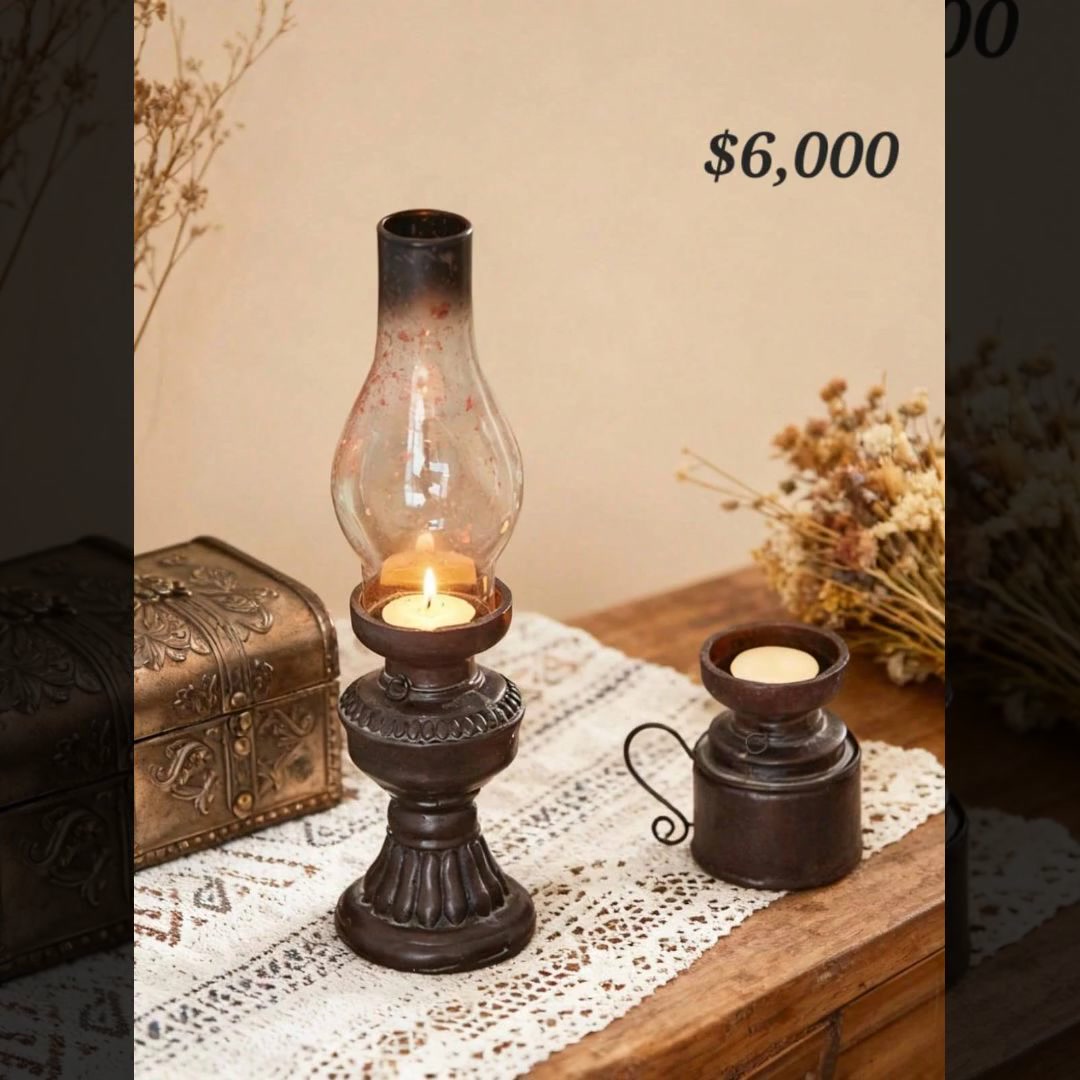 The Vintage Cabinet Facebook ad: COOL MERCH • UNIQUE GIFTS • VINTAGE DECOR