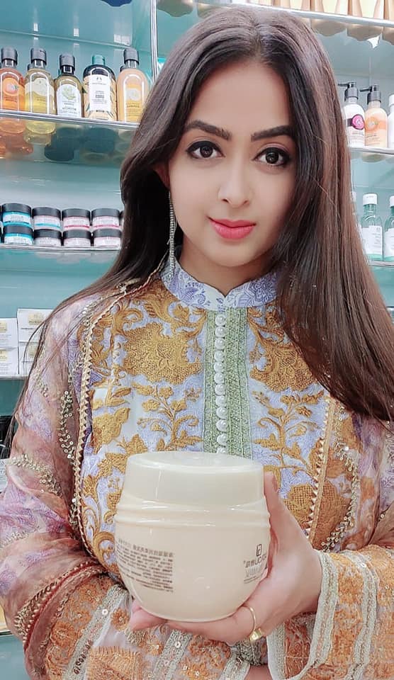 RJ Fashion & Jewellery Facebook ad