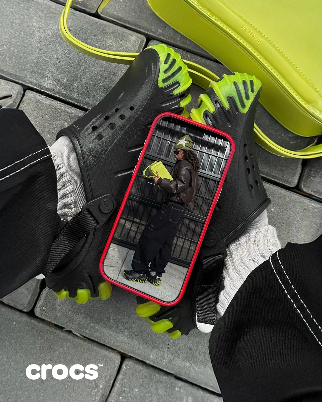 Crocs Facebook ad