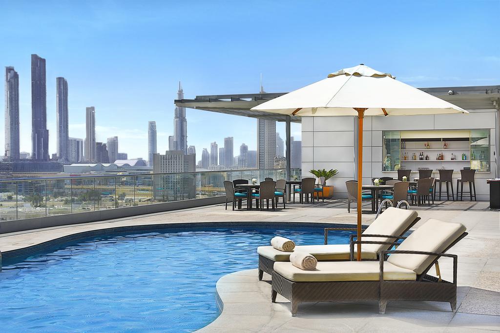 MakeMyTrip UAE Facebook ad
