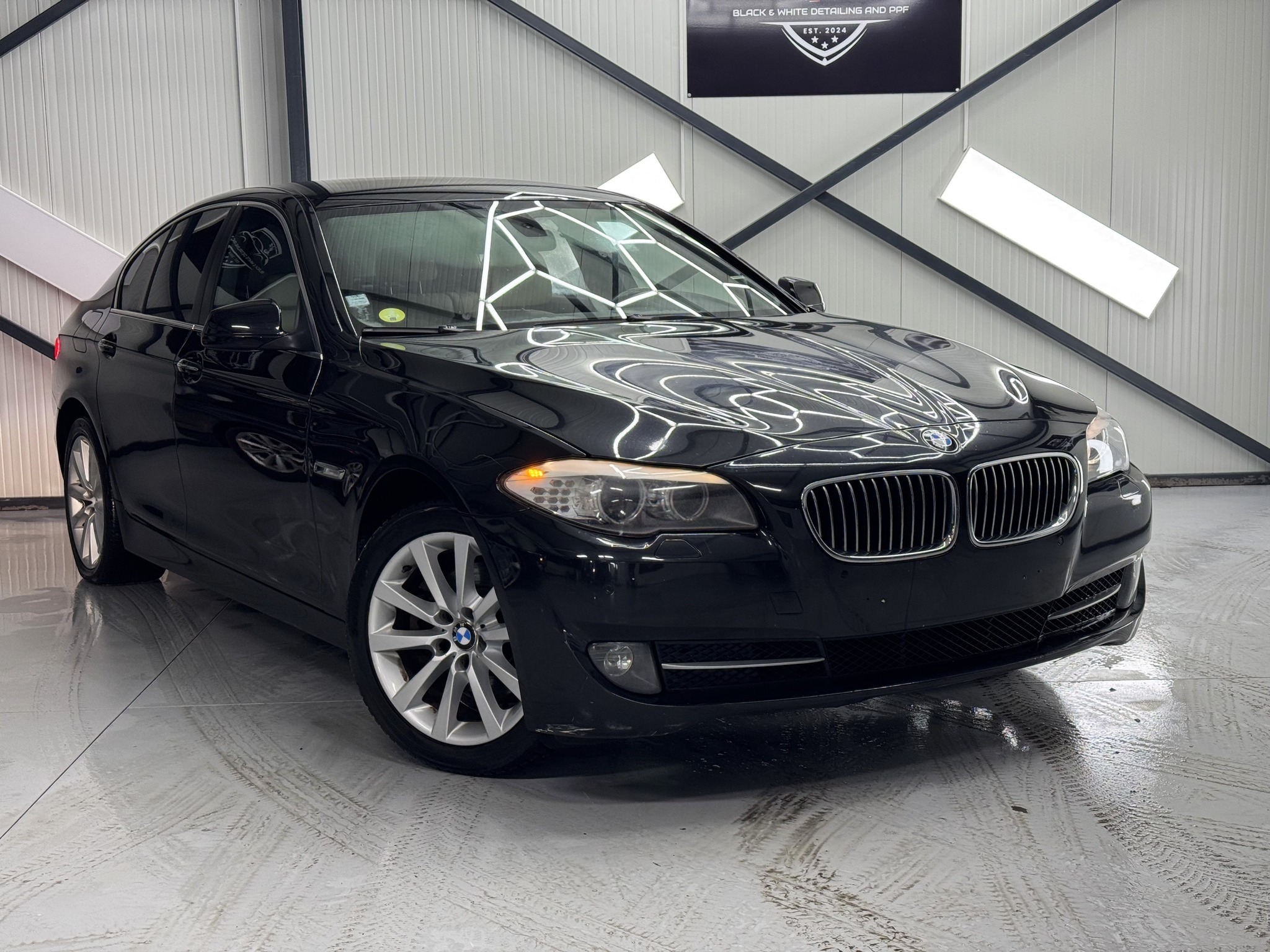 West Cars Auto - Rateautosh.ro Facebook ad