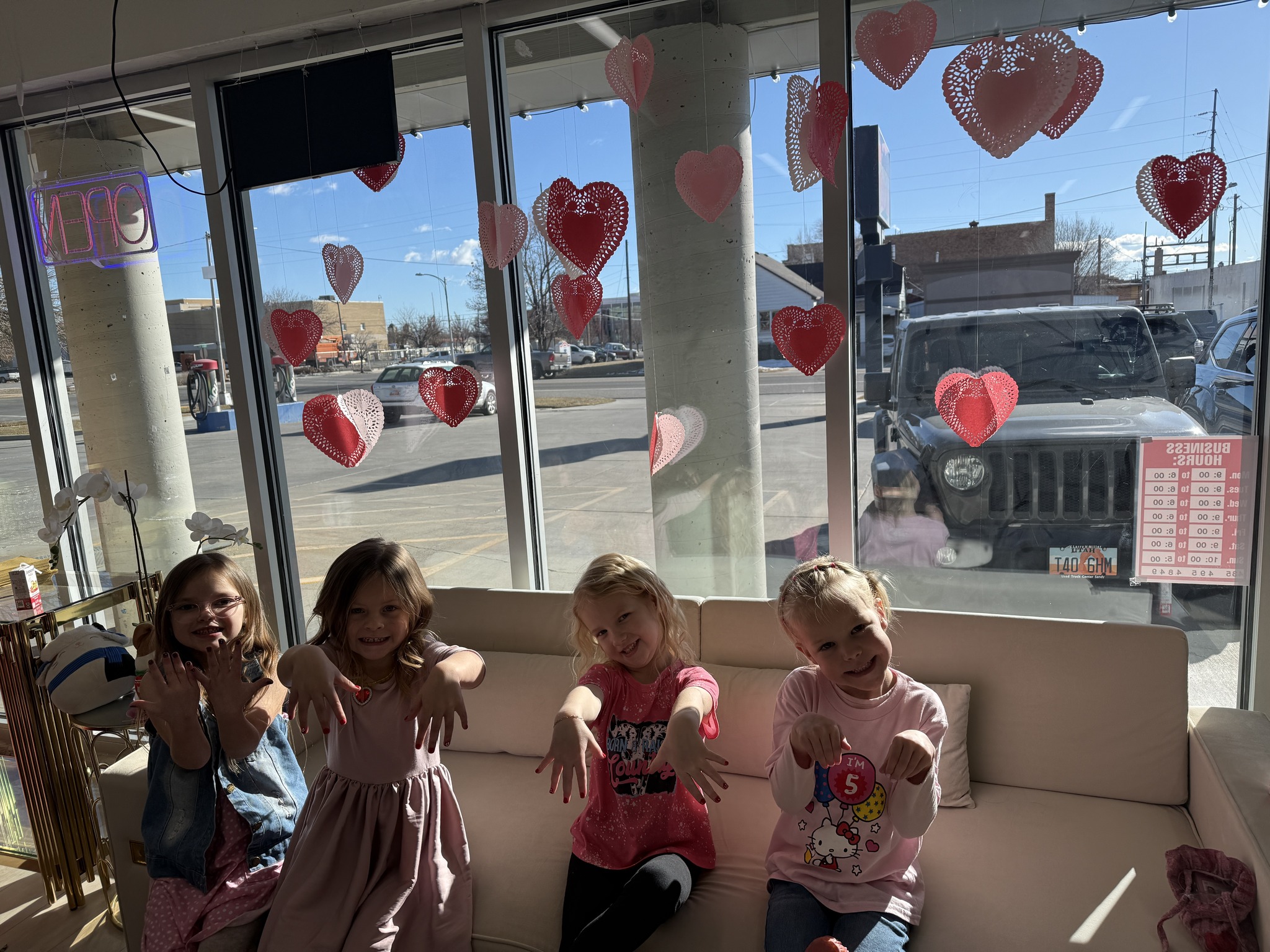 The Nail Lounge by Joyce Facebook ad: PARENTS taking care of your kids.
