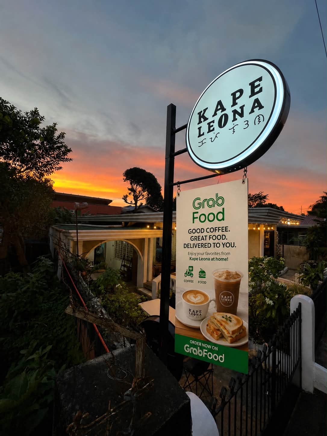 KAPE LEONA Facebook ad: KAPE LEONA Available at GRAB FOOD