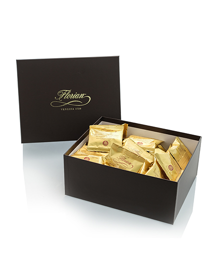 Caffè Florian Facebook ad: Free shipping over €99 turns every order into…