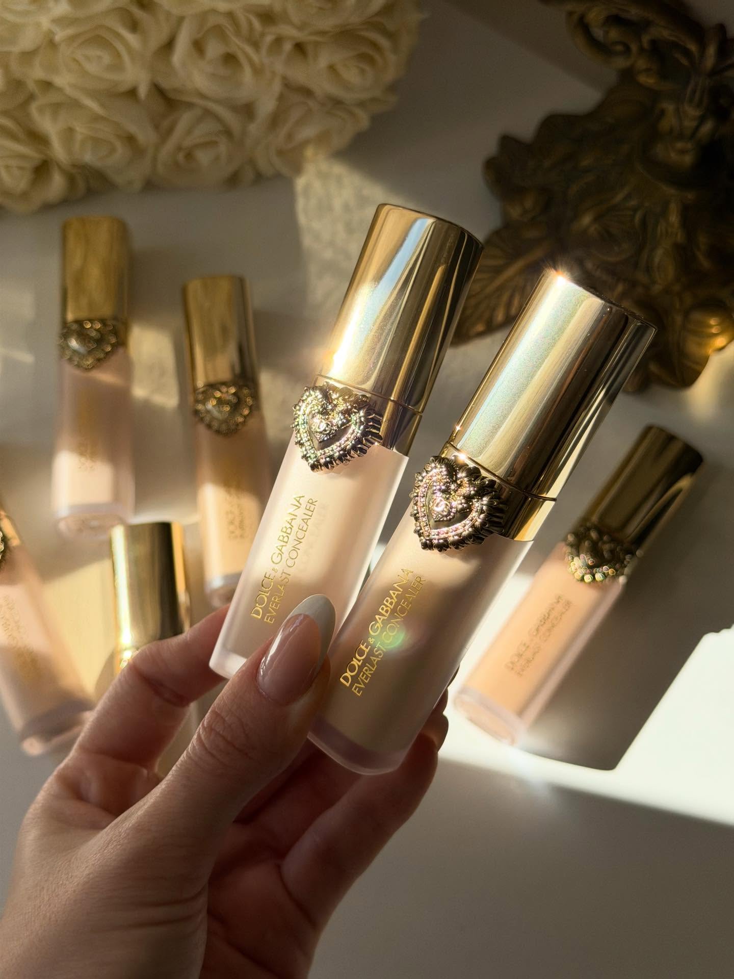 ◾️Parfume◾️Kozmetike◾️Make-up Facebook ad