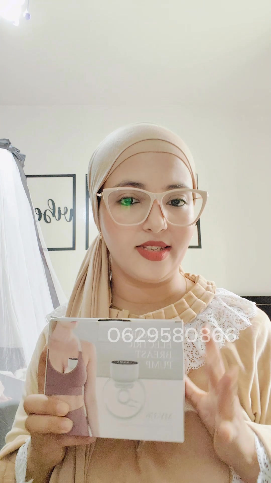 Kikihome Facebook ad: Chat with us