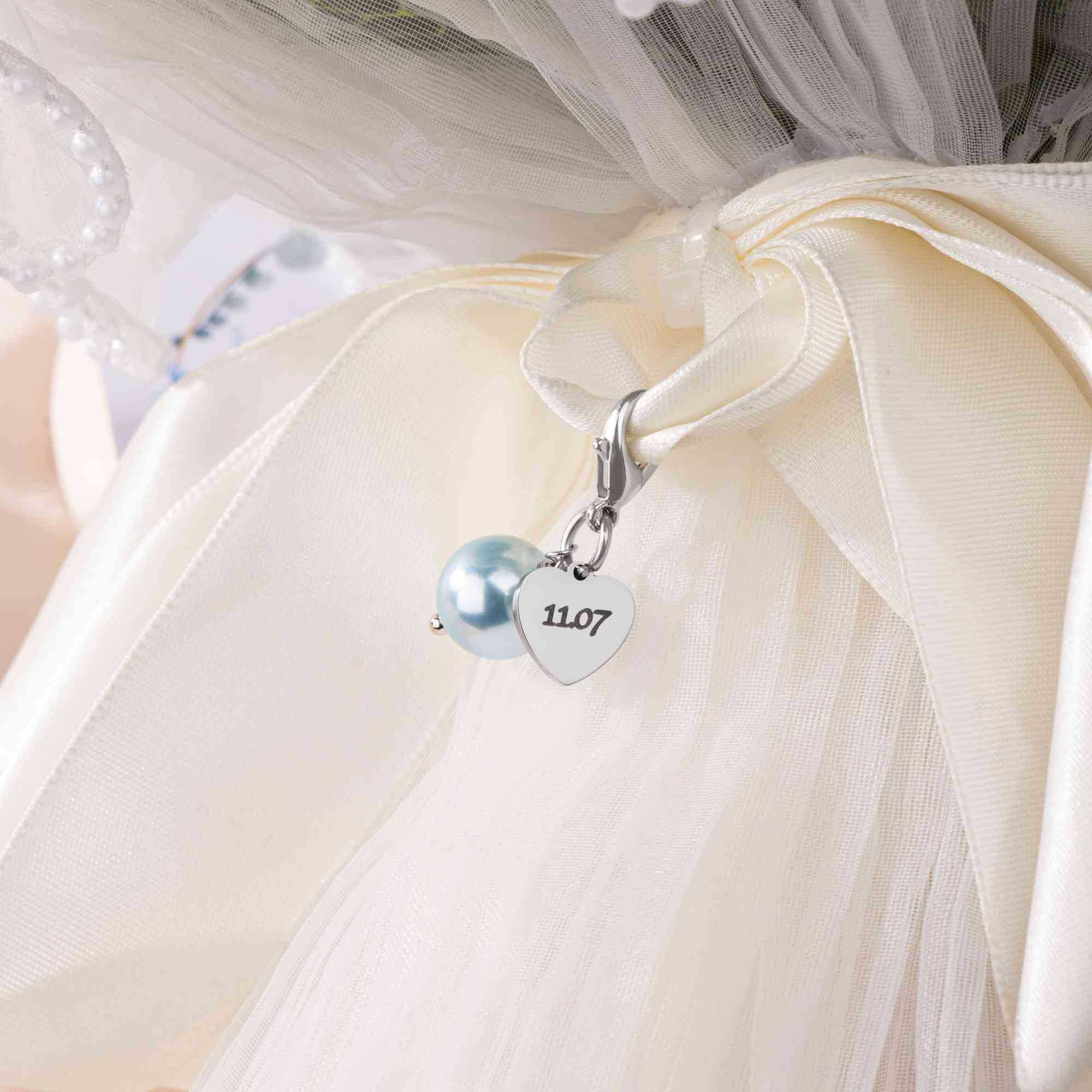 Getnamenecklace Facebook ad
