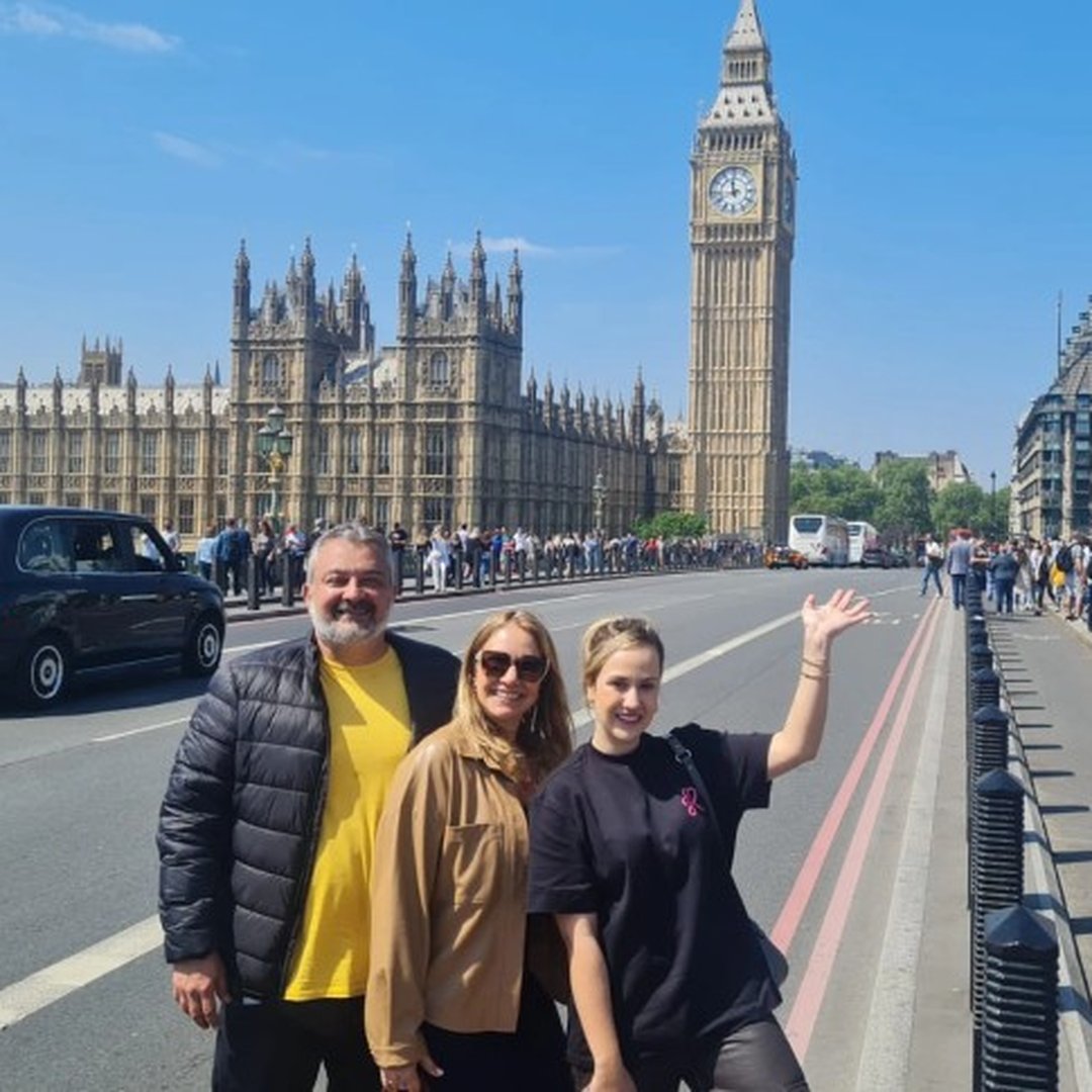 Golden Tours Facebook ad