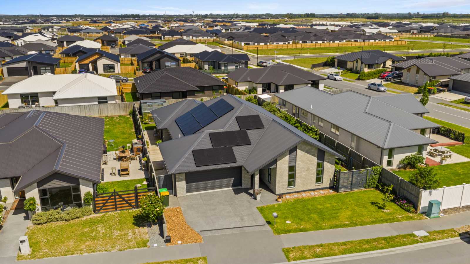 Listed.co.nz Facebook ad