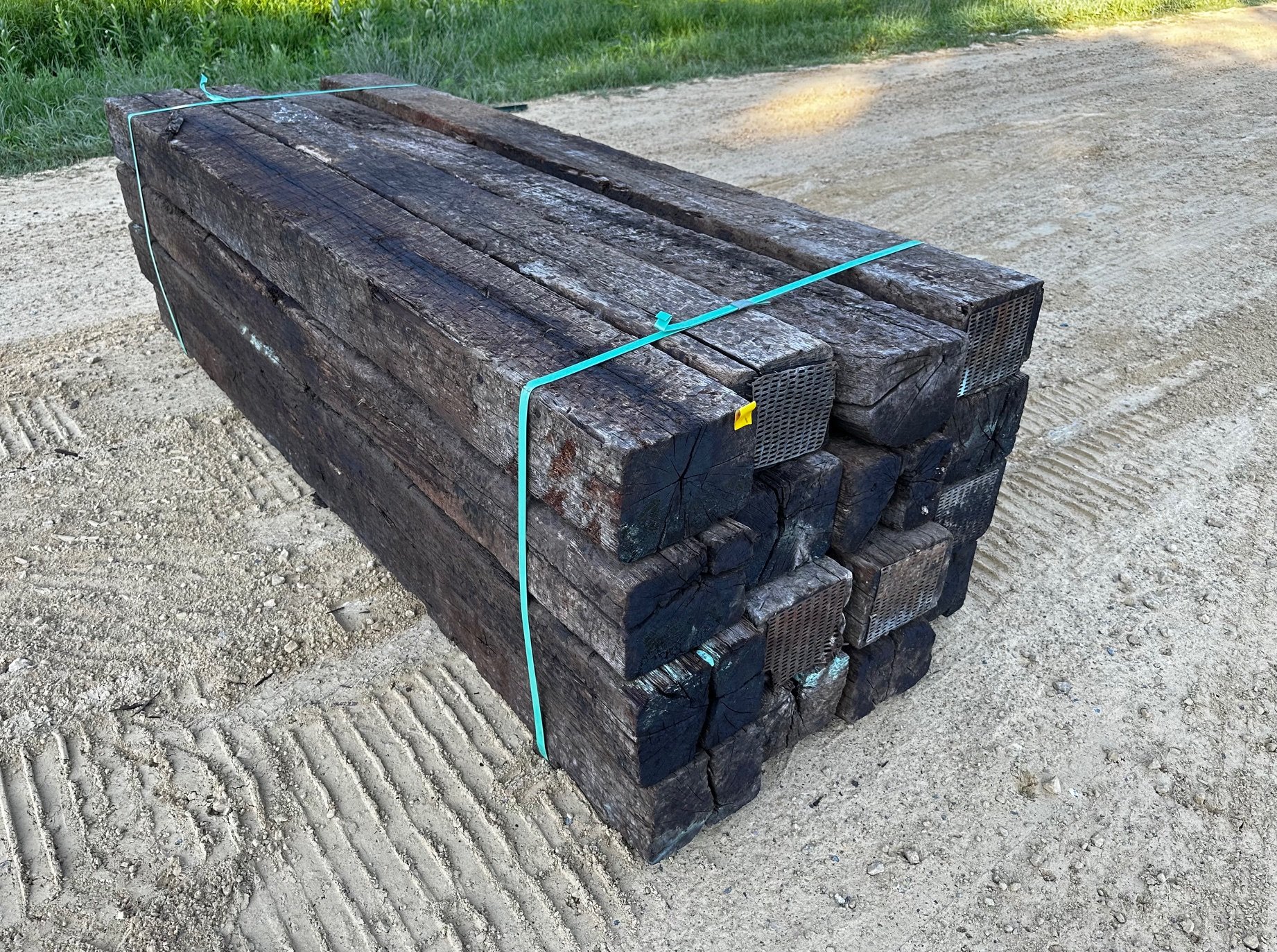 Ben Gawin Facebook ad: Grade 1 railroad ties