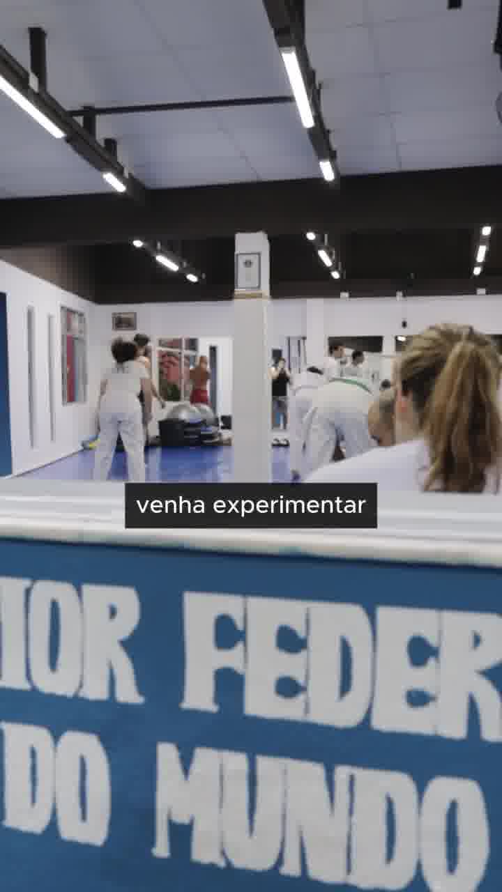 Academia Top Defense Facebook ad: Krav Maga, A defesa pessoal israelense.