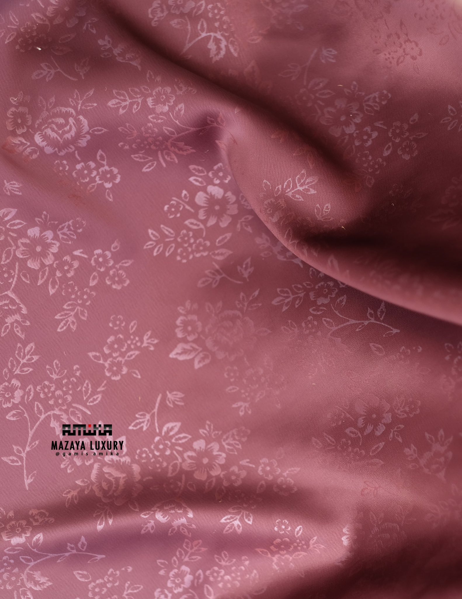Gamis Amika Facebook ad