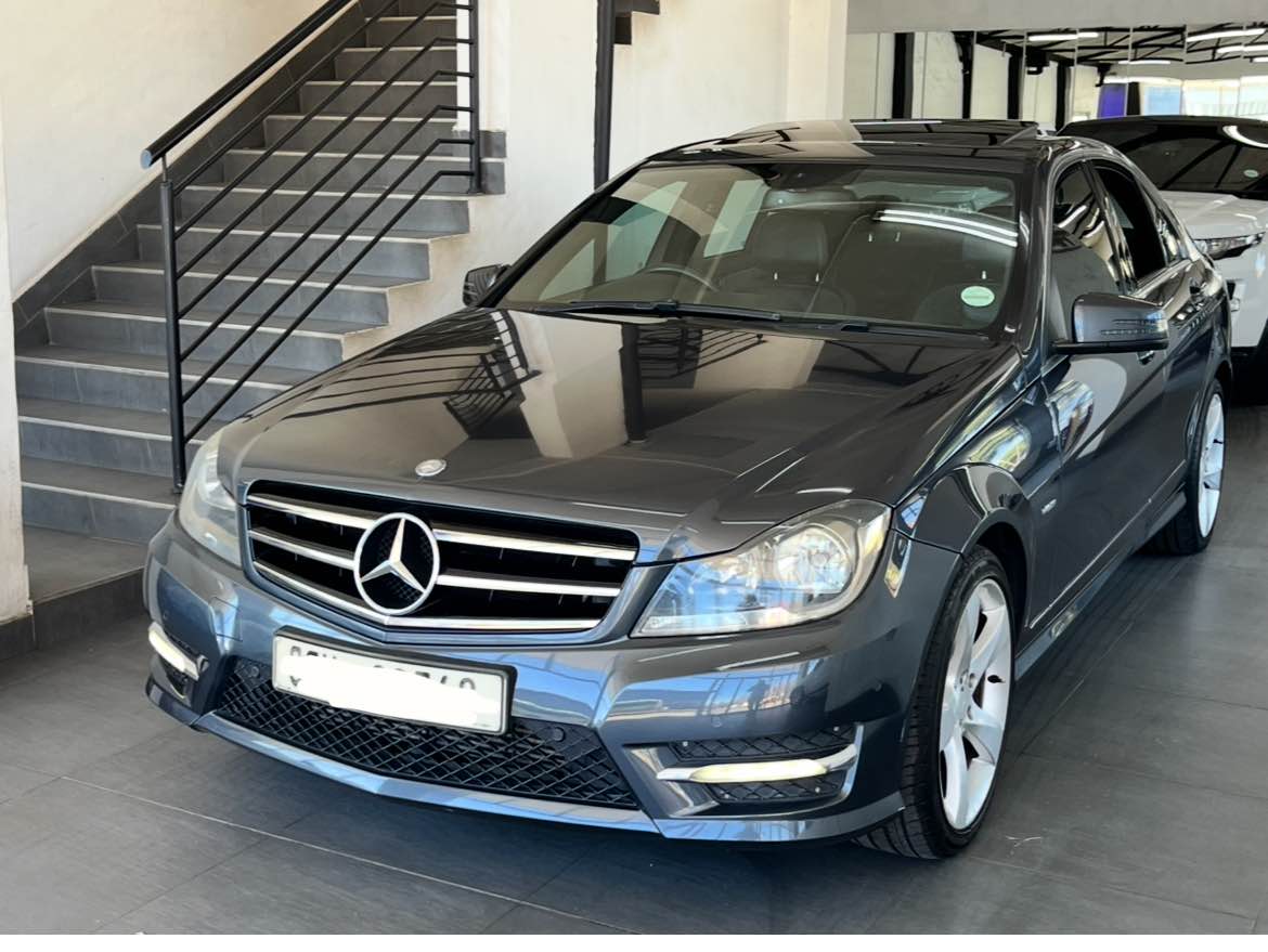Shazaad Abdulla Facebook ad: 2014 Mercedes Benz C200 Edition C