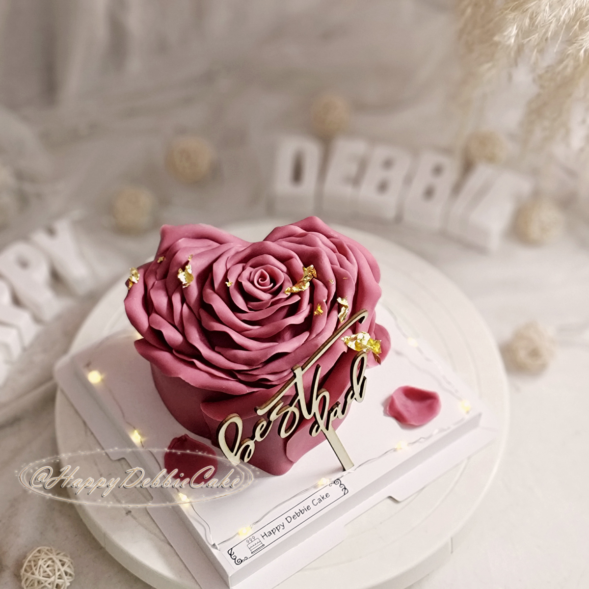 幸福黛比蛋糕 Happy Debbie Cake Facebook ad: 【幸福黛比|1~2月生日蛋糕預購中~~】