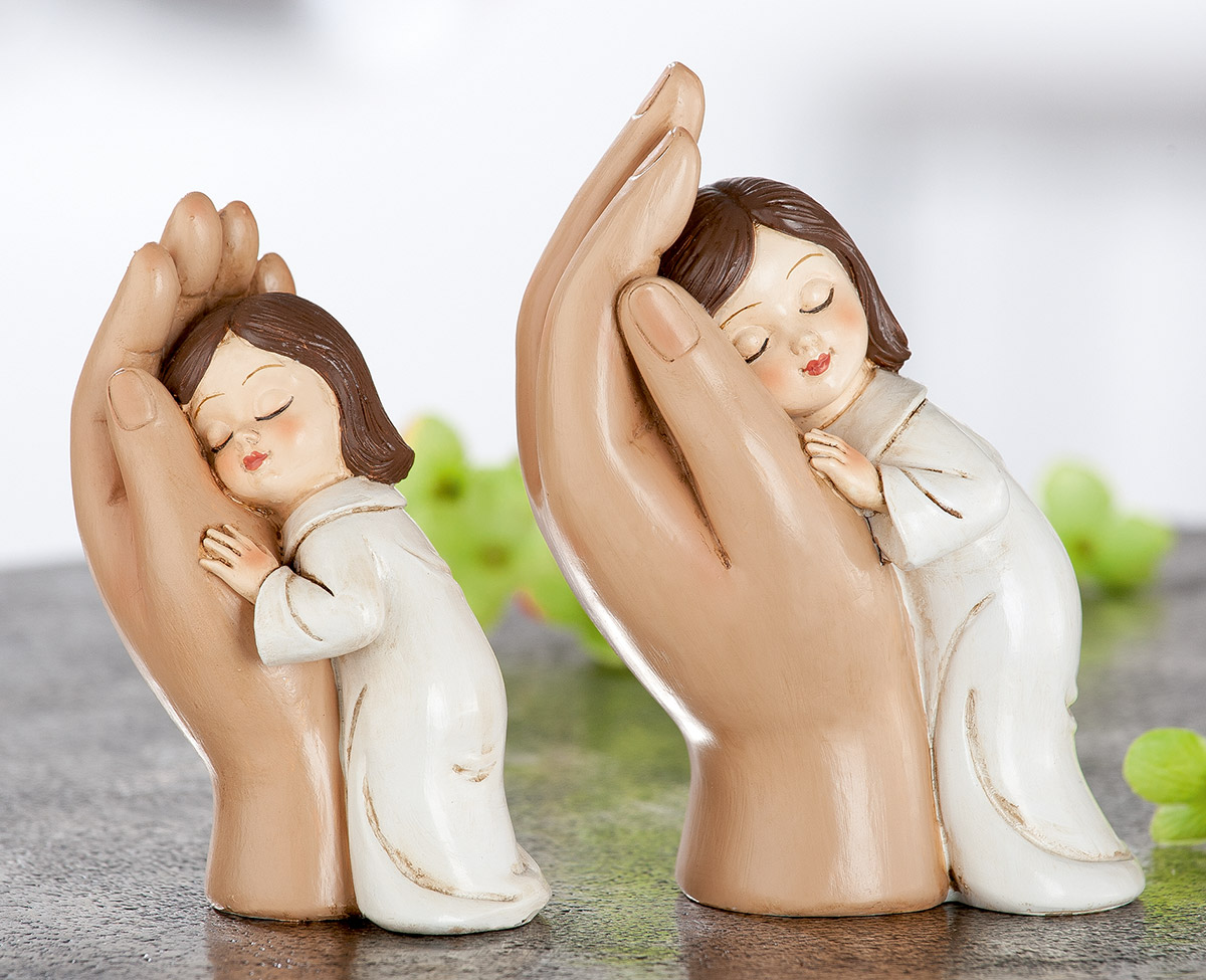 Only By Grace - webshop - Christian living Facebook ad