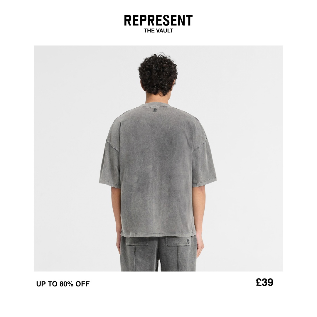 Represent Clo Facebook ad